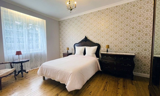 Aubin Cama Y Desayuno | Suite-De Lujo-Baño Privado-Vista al Parque