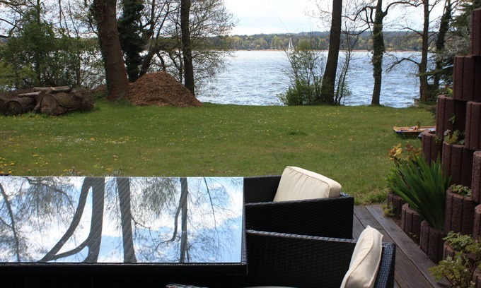 Bad Saarow Apartamento | Suite directamente en el lago, muy privada - Ferienhof Löschebrand