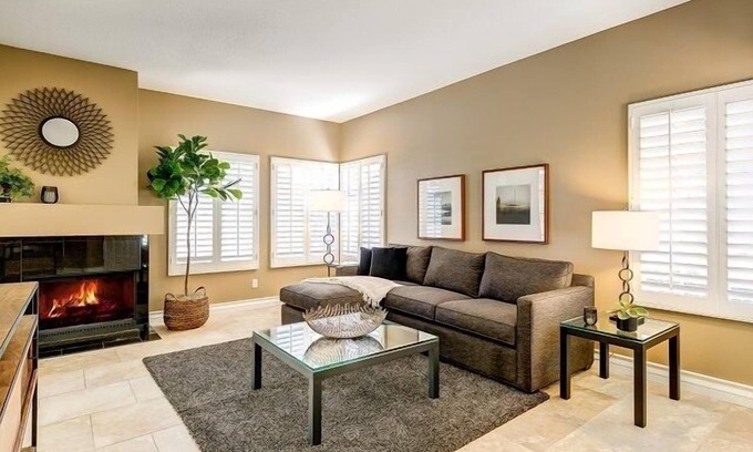 Tustin Casa | Suite Escape @ Tustin Ranch! ¡Todo a estrenar! Corporativo, Extended Stay!