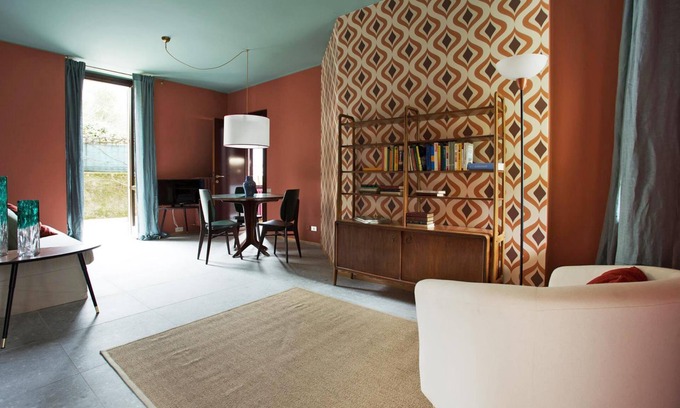 Riva Apartamento | Suite "Lavarello" at 2 steps from the lake with private dehor, lounge bar and swimming pool