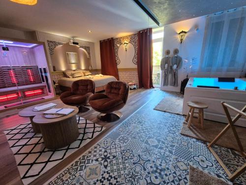 Serrieres Apartamento | Suite Luxe Spa Balneo Sauna Hammam Projecteur
