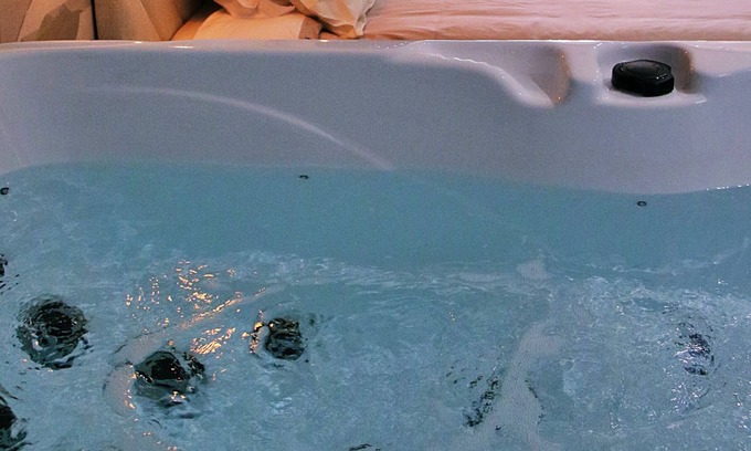Roanne Apartamento | Suite Luxueuse Avec Jacuzzi Privatif