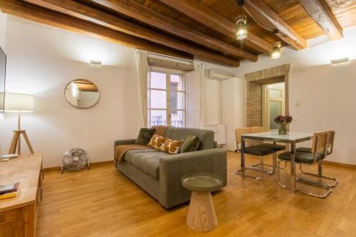 Historic Castle District Apartamento | Suite Martini al Castello