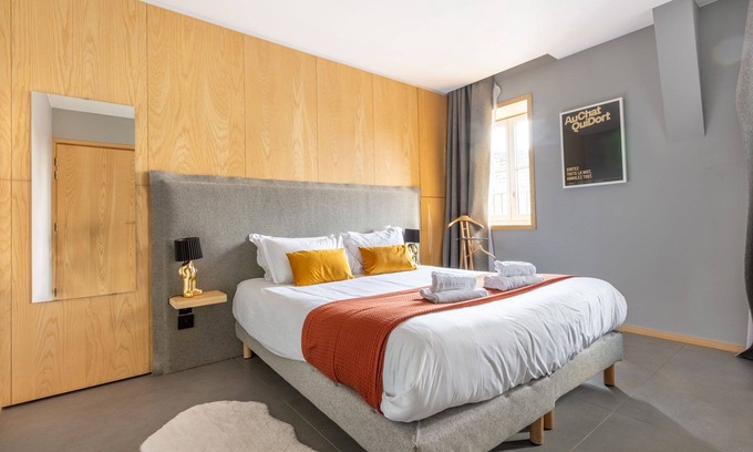 Historic Center Apartamento | Suite n°3-Apartamento-Baño con bañera-Vista a la Calle