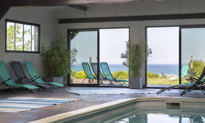 Cancale Casa | Suite 1 Tou-Suite-De Lujo-Baño para personas con movilidad reducida-Vista al Mar