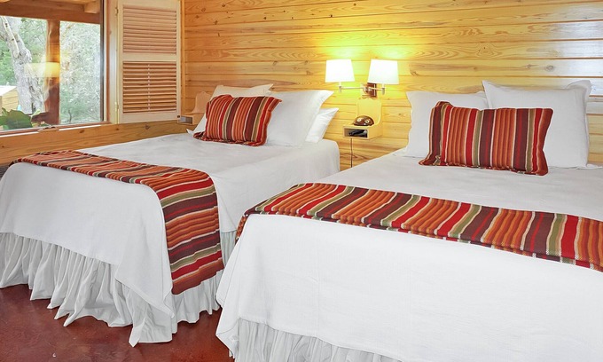 Wimberley Hotel | Suite with Two Queen Beds Minutes from Downtown!