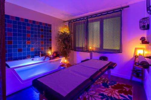 Amiens Apartamento | Suite ZEN 2 chb 45m2 Centre ville Spa &Table massage