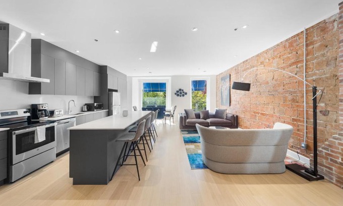 Downtown Montreal Apartamento | Suites De la Montagne