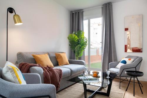 El Arenal Apartamento | Suites Maestranza - Santas Patronas by Magno Apartments