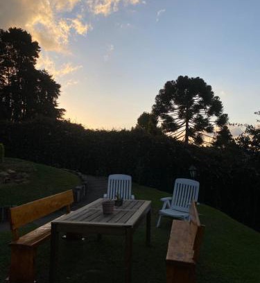 Vila Inglesa Cama Y Desayuno | Suites no Alto do Capivari