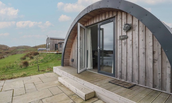 Isle of Luing Cabaña | SULA, pet friendly, with a garden in Cullipool, Isle Of Luing