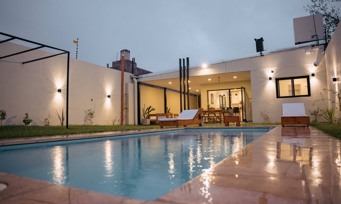 San Rafael Chalet De Esquí | Sumérgete en el Lujo, en una Ubicación Inigualable. ¡Tu Escape Perfecto!