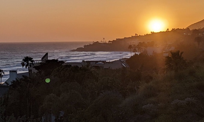 Central Malibu Casa | Sumer Farms - Malibú! Experience True Organic Farming w/Stunning Ocean Views!!