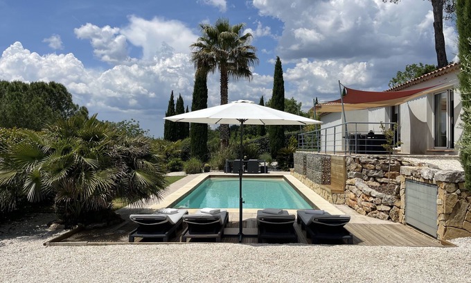 Brignoles Villa | Verano 2019 en Villa Grey! 5 Pers