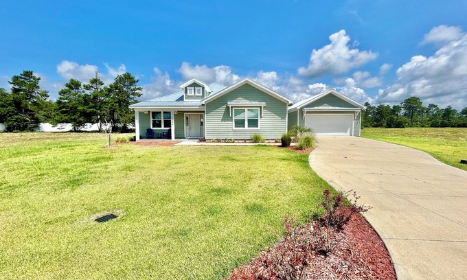 Eastpoint Casa | Summer Breeze, community pool