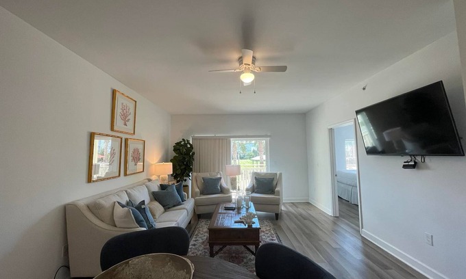 Port St. Joe Condominio | Summer by the Sea Condo - Mexico Beach - Newly Renovated! Unit 108 - 1st floor