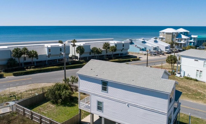 Inlet Beach Heights Casa | Summer Dayz - Families Love It Here, Just Across from the Beach