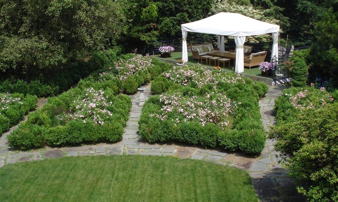 Westport Casa | Summer, FURNISHED: CENTRAL WESTPORT ESTATE, 60' pool: 2 mins to beach/town/train