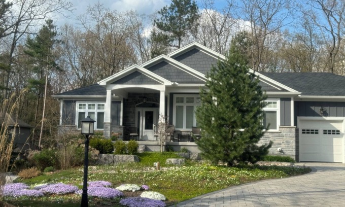 Grand Bend Casa | Summer Luxury