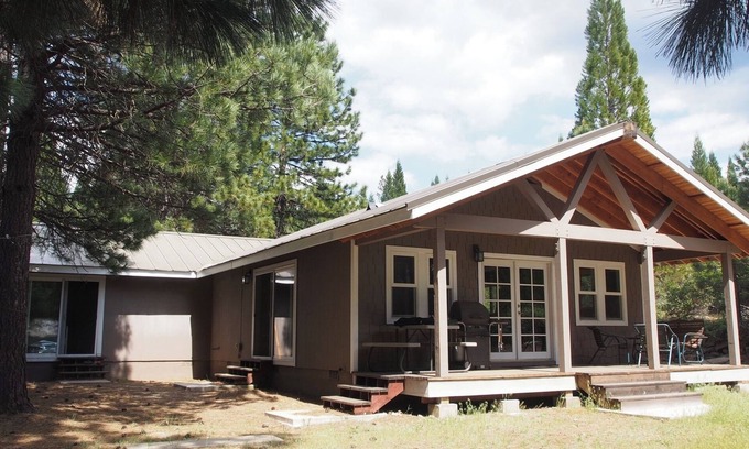 McCloud Casa | monte Shasta - McCloud - 3BR en 2. 5 acres ahora ahorre 15% en 7 noches