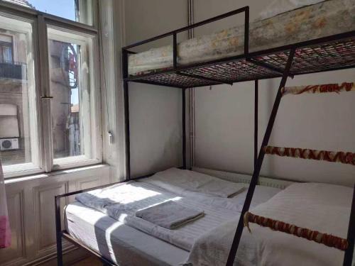 Pusztavacs Apartamento | Summer room-1 bedroom privite use Center apartment