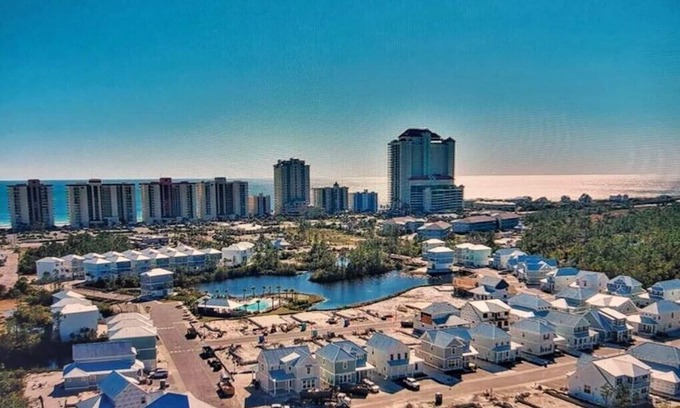 Orange Beach Cabaña | Summer Salt | 24181 Pepper Lane | Island Waves