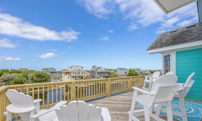 Brigands' Bay Casa | SUMMER SAVINGS - Canalfront Home w/ Pool, Hot Tub, Private Boat Dock, Game Room