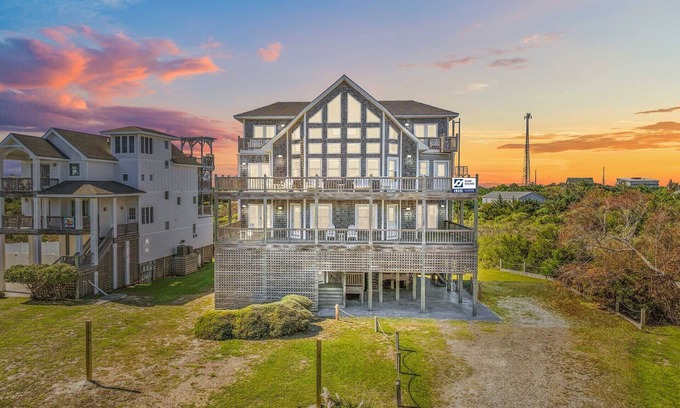 Waves Casa | SUMMER SAVINGS - Premier Semi-Oceanfront Dog Friendly w Pool, Hot Tub, Game Room