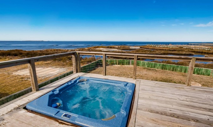 Avon Casa | SUMMER SAVINGS -Soundfront Dog Friendly Hatteras Home w/ Hot Tub and Water Views