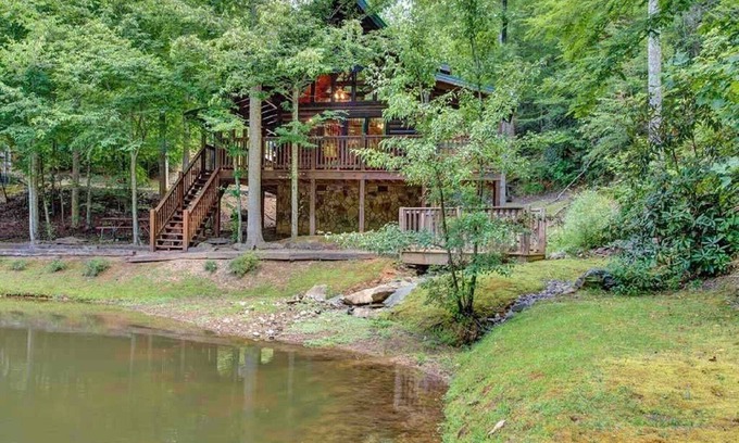 Gatlinburg Cabina | ¡¡BUENA UBICACIÓN!! A minutos del centro de Gatlinburg, alrededores tranquilos,