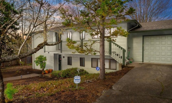 Beaverton Casa | Summercrest Cottage