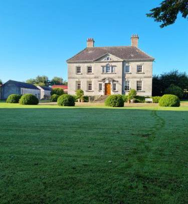 Mountmellick Cama Y Desayuno | Summergrove House