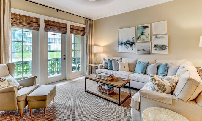 Amelia City Casa | Summerwoods is a new, small-scale, quiet, gated community located on the south end of Amelia Island.
