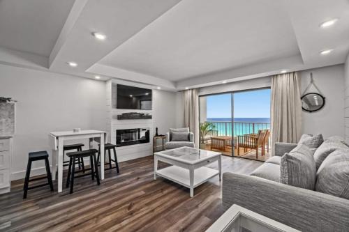 Panama City Beach Apartamento | Summit 803 - Luxury Beach Resort Condo 1-6 People
