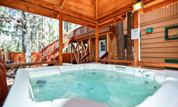 Summit Estates Casa | Summit Escape Lodge - 4BR / 3BA / Bañera de hidromasaje / WiFi / Caminar a las pistas / GRATIS 2 HR Alquiler de bicicletas