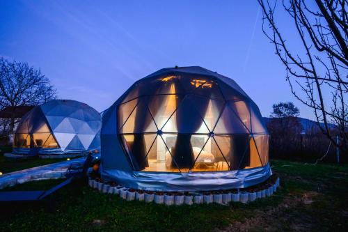 Jiblea Veche Otro | Sun Garden Glamping Domes