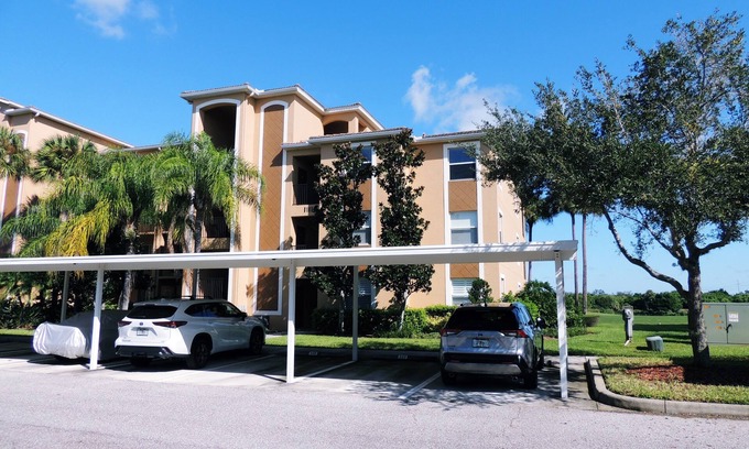 Braden River Apartamento | Sun, Golf & Gulf in Paradise