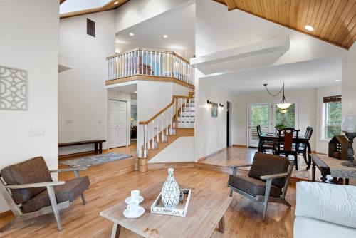 Redmond Casa | Sun Haven - Meredith Lodging