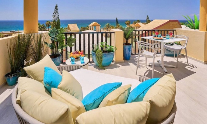 Costa del Sol Occidental Apartamento | Sun-lovers paradise, all day sun and views.