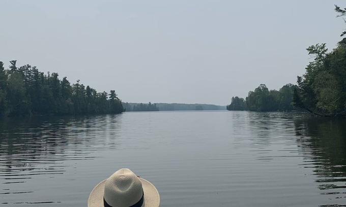 Rideau Lakes Cabaña | Sun on the Brow Cottages 🛶 Breezy Cottage