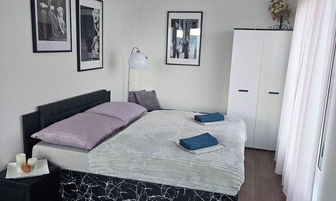 Stodulky Apartamento | Sun Prague Apartment – Top Floor Terrace