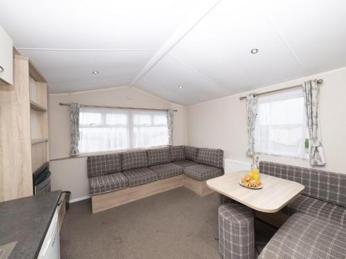 Looe Casa | Suncrest Caravan