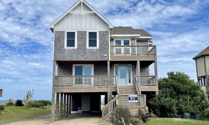 Ocracoke Casa | Esta casa se aceptan mascotas se encuentra en el Pamlico Sound con vistas espectaculares.