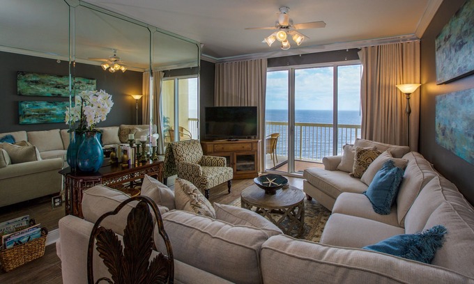 Miramar Beach Condominio | 2 habitaciones con litera, 2 baños completos. - SILLAS DE PLAYA INCLUIDAS
