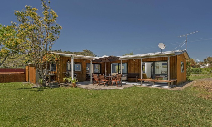 Hahei Cabaña | Sundaze - Hahei Holiday Home