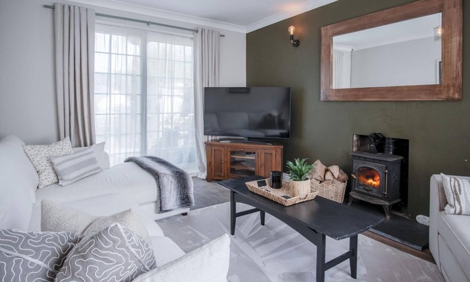 Pembroke Dock Casa | Sunderland Avenue - 2 Bedroom - Pembroke Dock