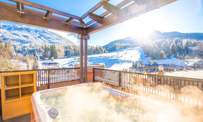 Whistler Village Hotel | Sundial Hotel