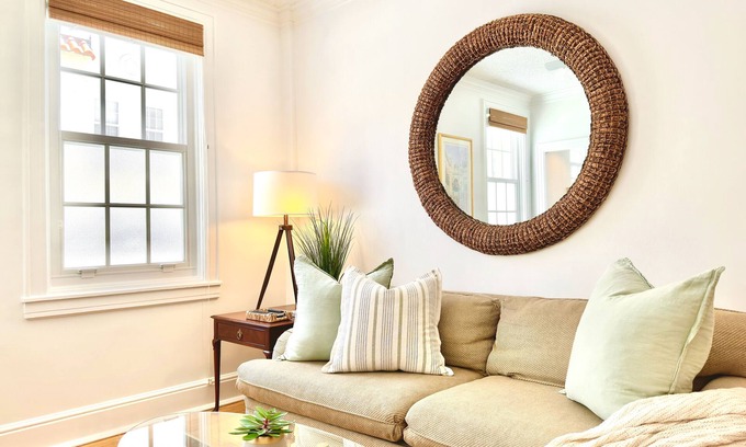 Palm Beach - West Palm Beach Condominio | SUNNY BEACH CONDO w / PISCINA + MUY CENTRAL + WALK 2 BEACH, COMESTIBLES Y RESTAURANTES!