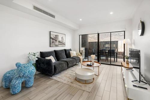 Sunnybank Hills Casa | Sunhaven Escape Three Storey Comfort for Families