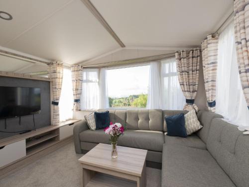 Looe Casa | Sunking Caravan